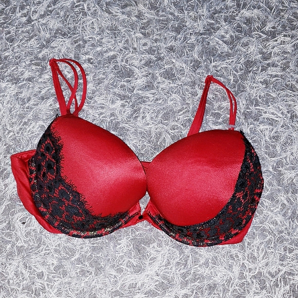Victoria Secret Very Sexy Push-Up Bra, 34C